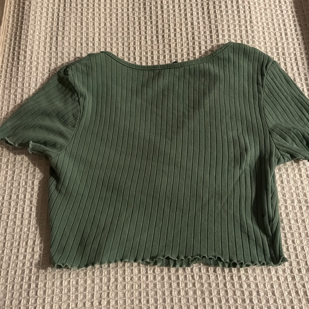 Size small - Picture 2 of 2